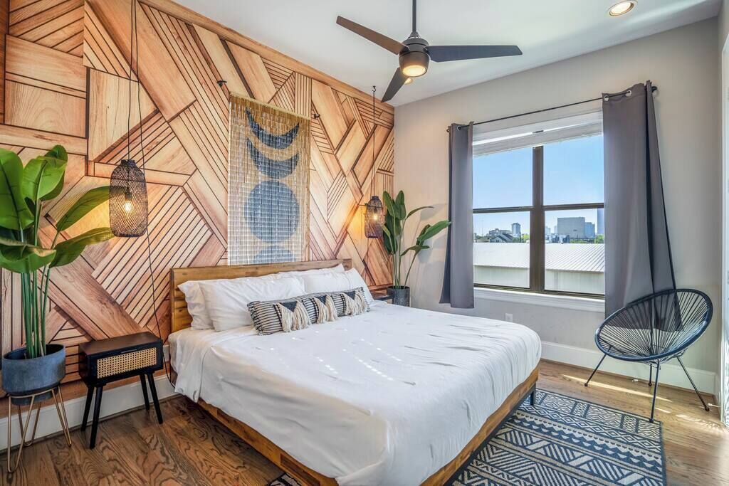 Photo of Bedroom in East Downtown Houston