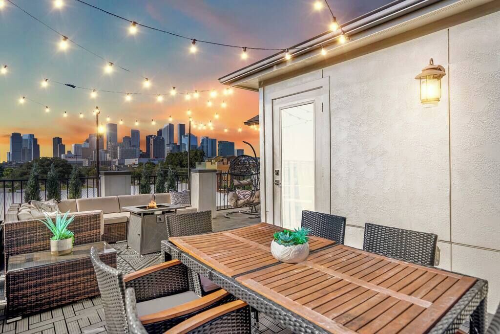 Photo of Outdoor in East Downtown Houston