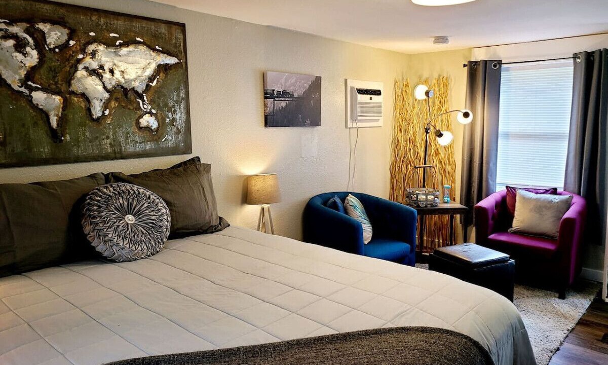 Photo of Bedroom in Glenwood Springs