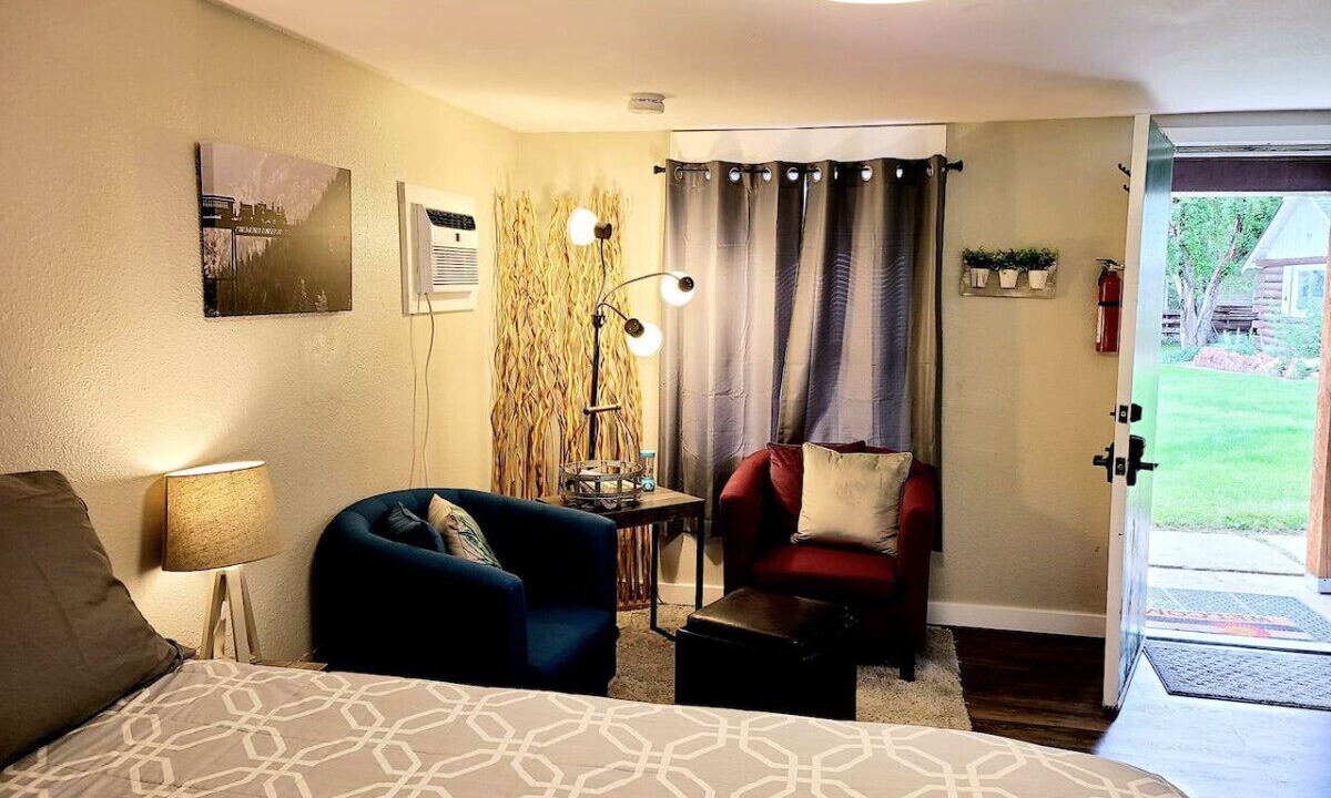 Photo of Bedroom in Glenwood Springs