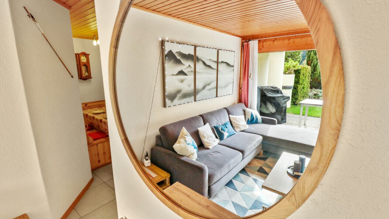 Photo of Livingroom in Lens