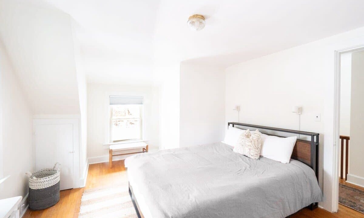 Photo of Bedroom in Pittsfield