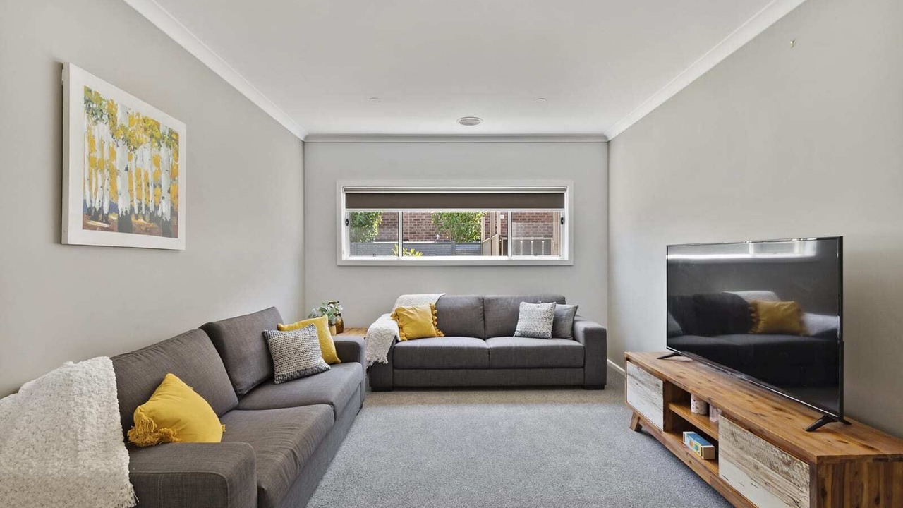 Photo of Livingroom in Yarrawonga