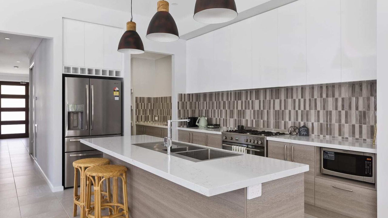 Photo of Kitchen in Yarrawonga