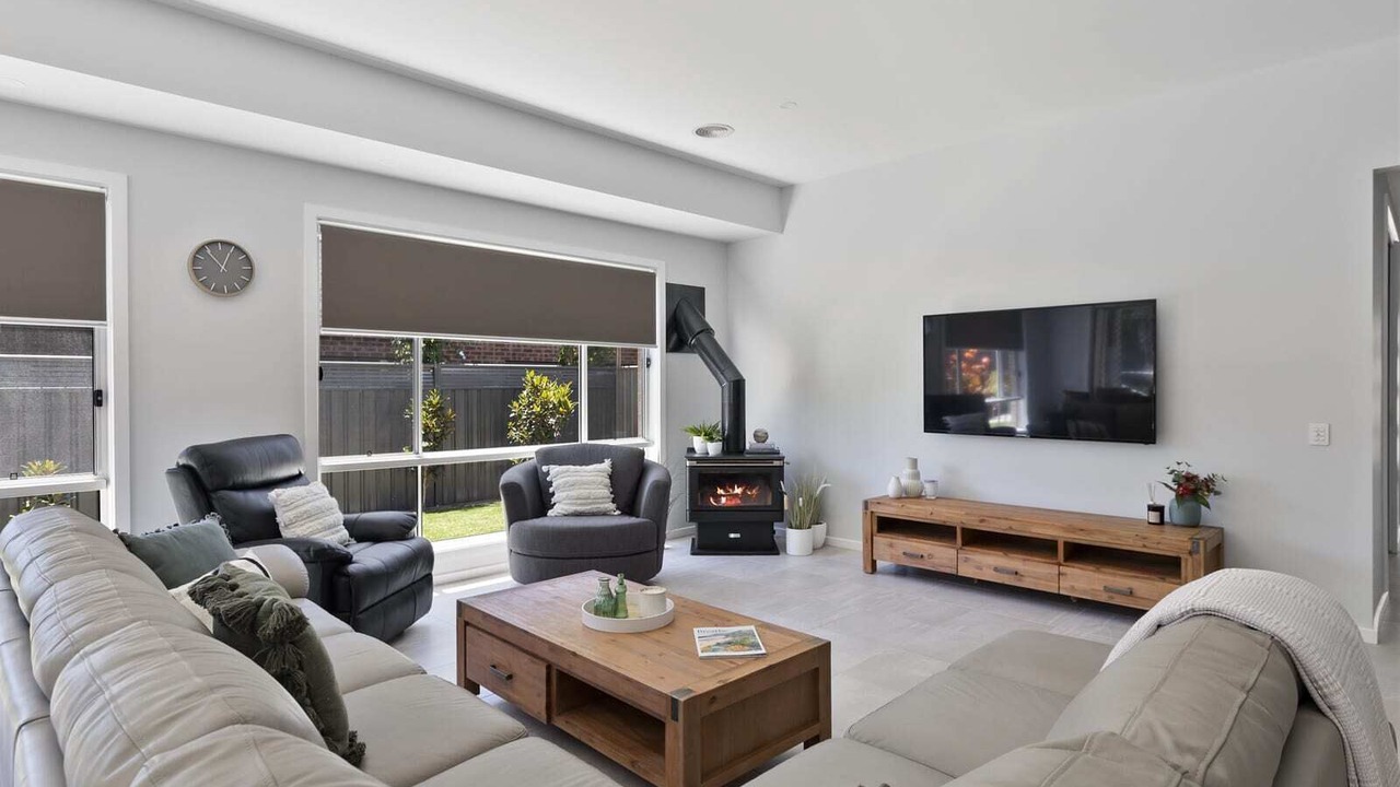 Photo of Livingroom in Yarrawonga