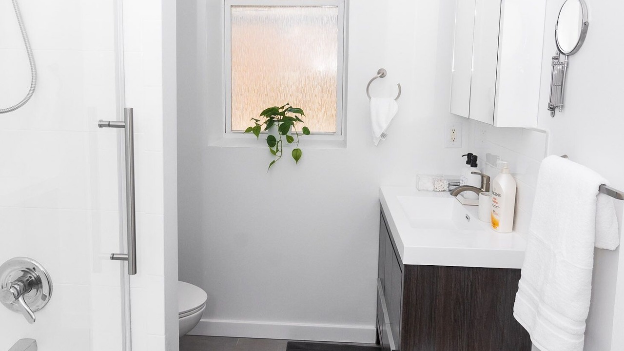 Photo of Bathroom in Fort Lee