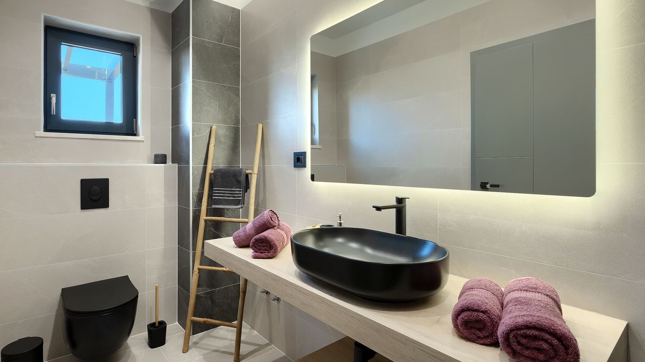 Photo of Bathroom in Sajini
