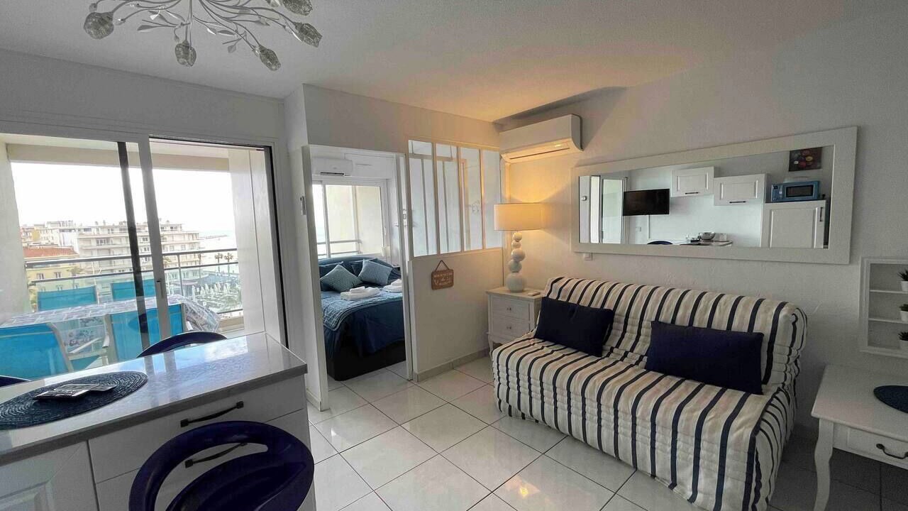 Photo of Livingroom in Mediterranee