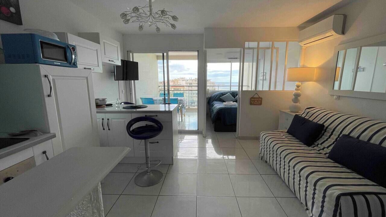 Photo of Livingroom in Mediterranee