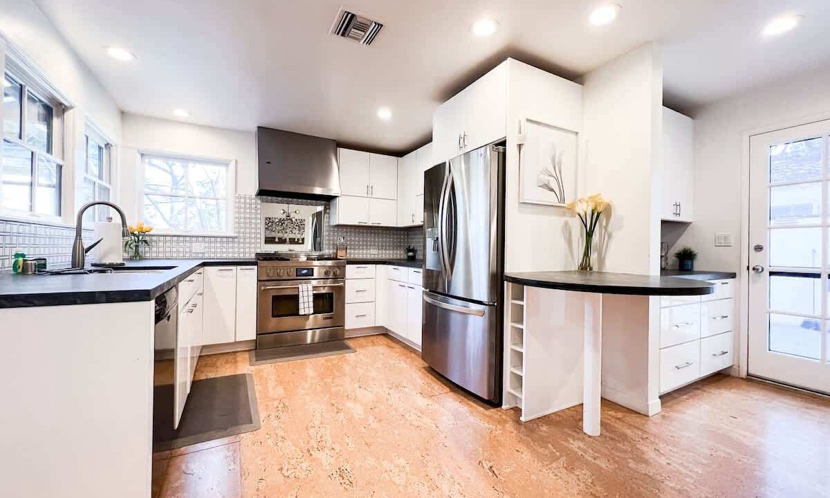 Photo of Kitchen in Northridge