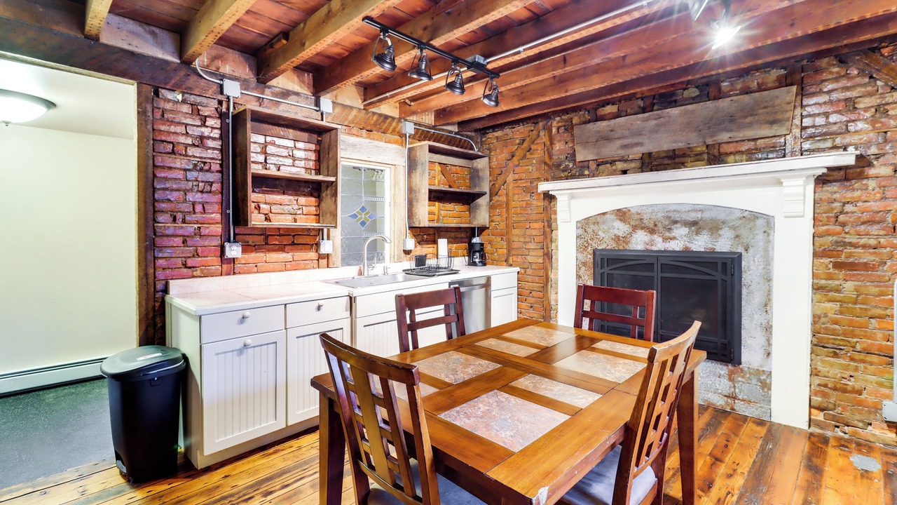 Photo of Others in Parryville