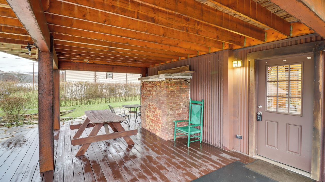 Photo of Outdoor in Parryville