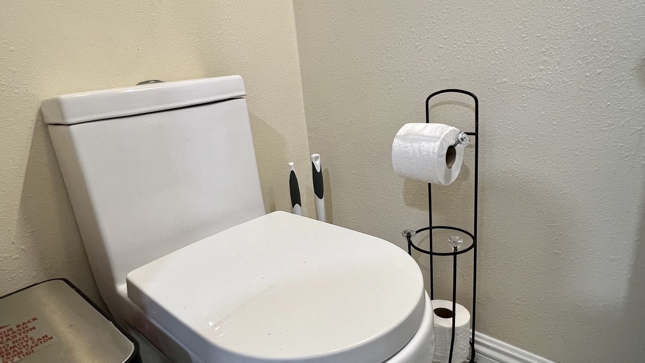 Photo of Bathroom in Harbor