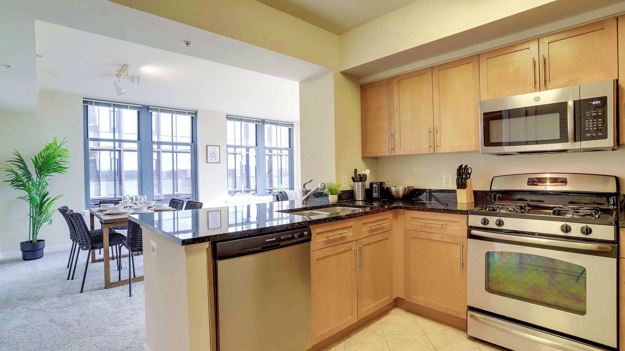 Photo of Kitchen in Aurora Highlands