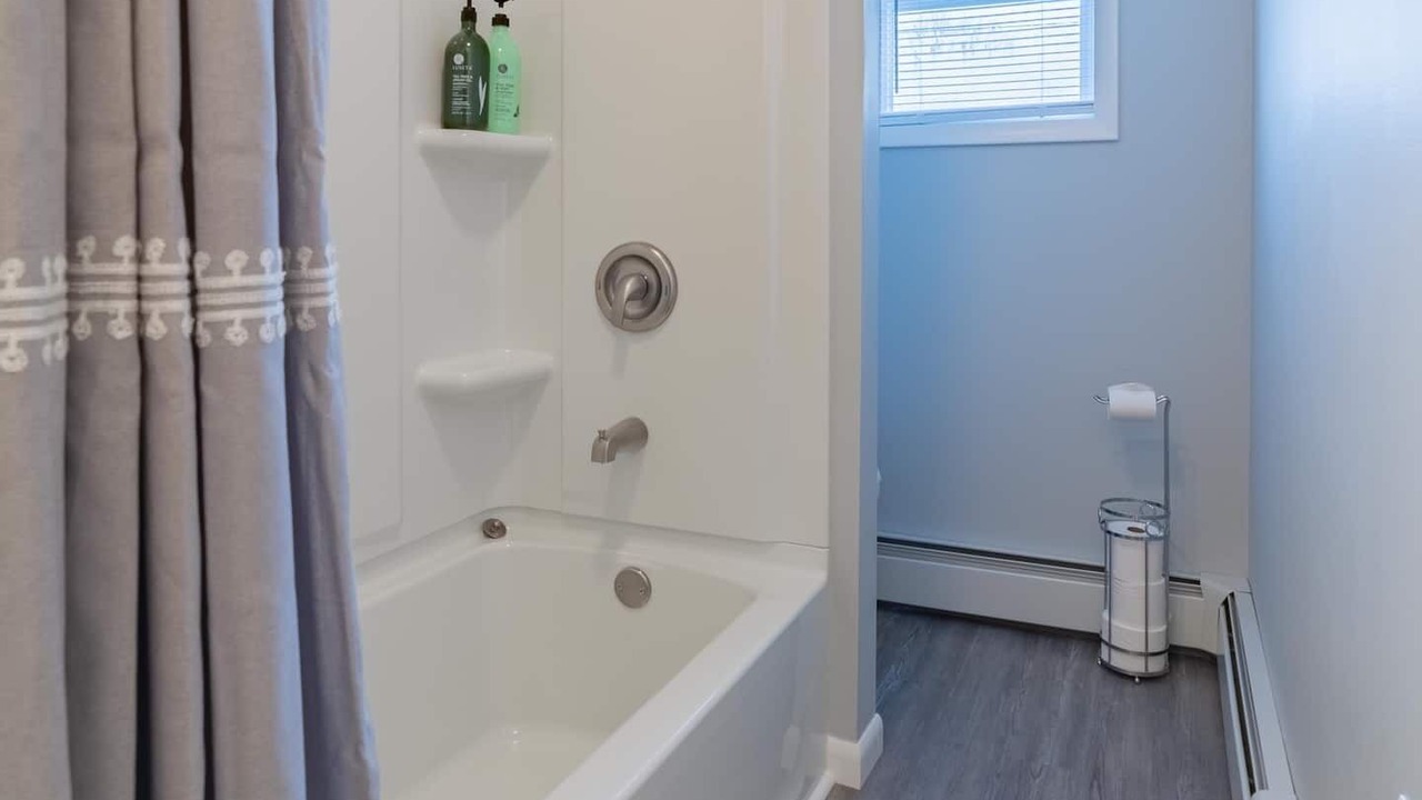 Photo of Bathroom in Marion