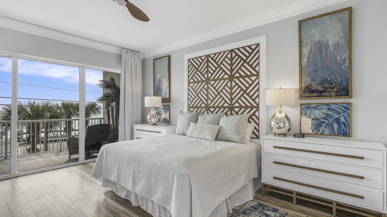 Photo of Bedroom in Avalon Beach Estates