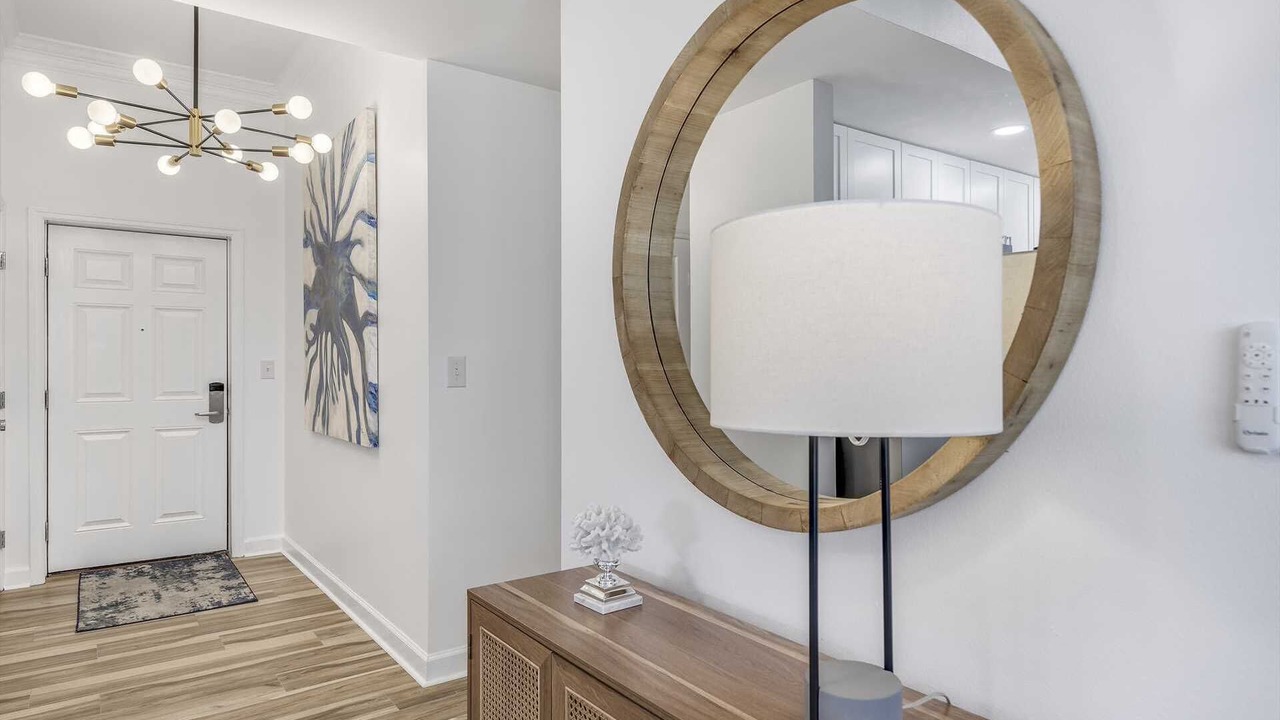 Photo of Others in Avalon Beach Estates