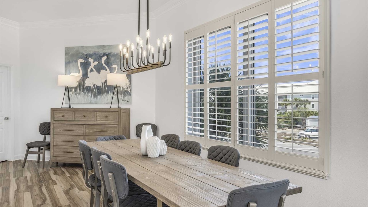 Photo of Others in Avalon Beach Estates