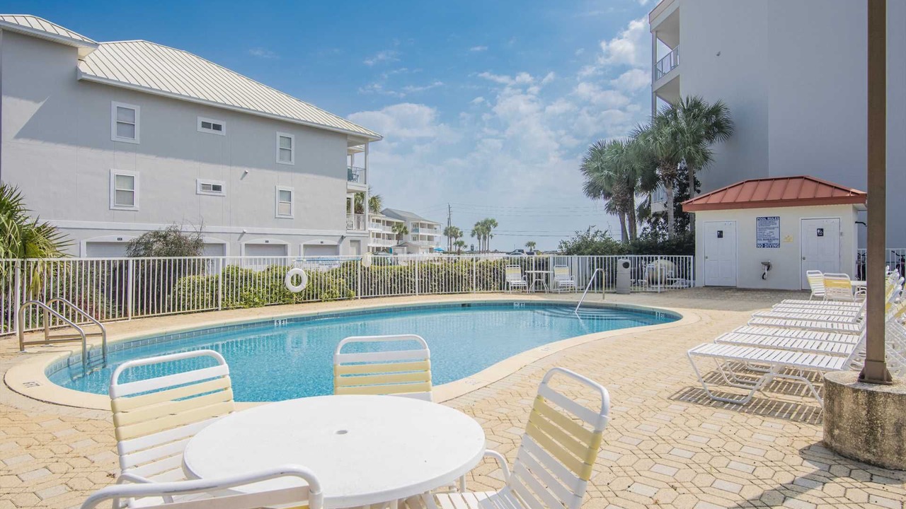 Photo of Outdoor in Avalon Beach Estates