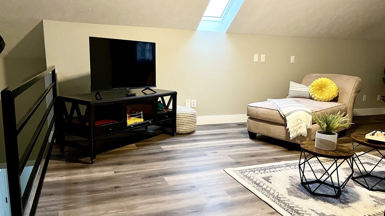 Photo of Livingroom in Wolf Creek