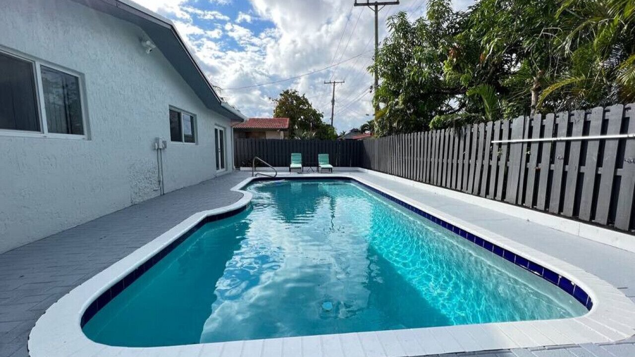 Photo of Outdoor in North Andrews Gardens