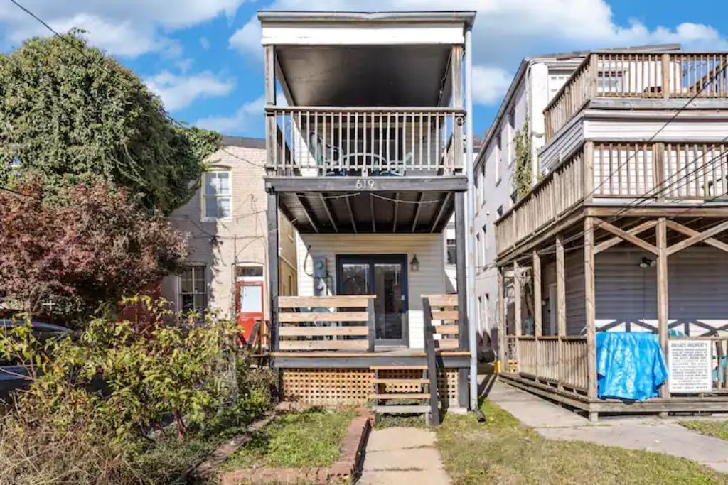 Photo of Outdoor in Barre Circle