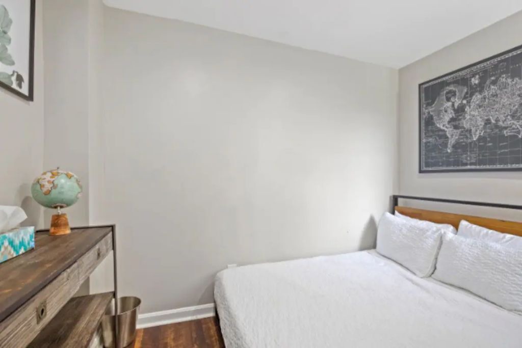 Photo of Bedroom in Barre Circle