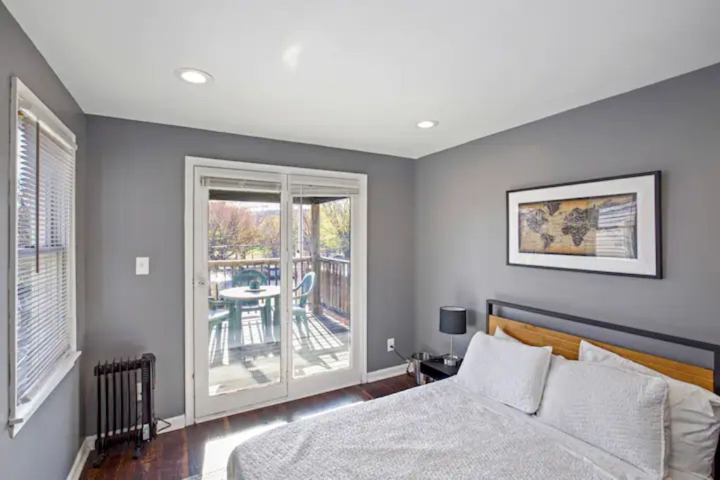 Photo of Bedroom in Barre Circle