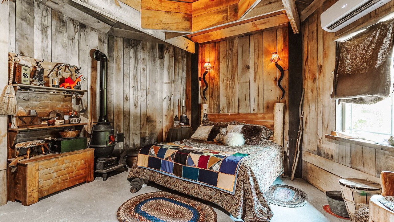 Photo of Bedroom in Chickamauga