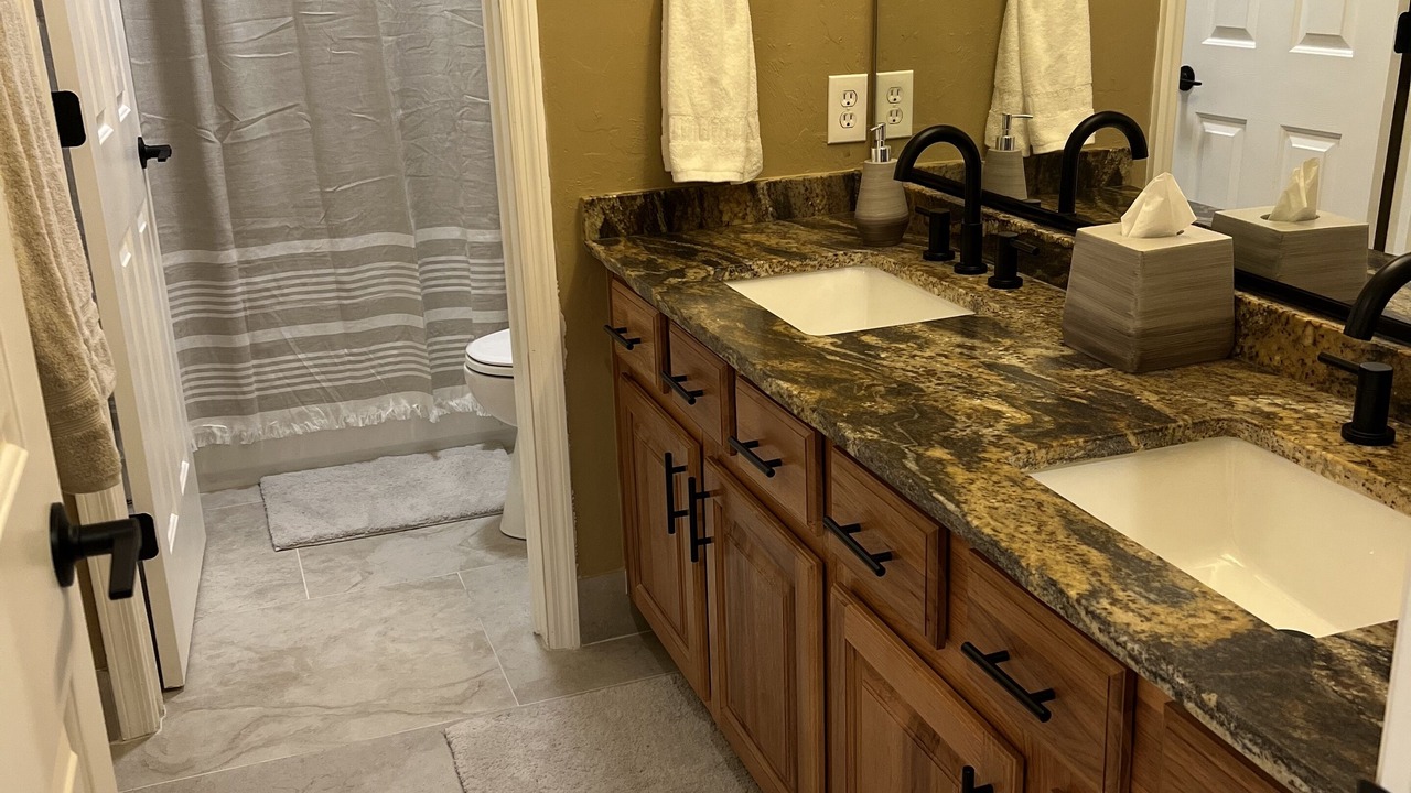 Photo of Bathroom in Rancho Vistoso