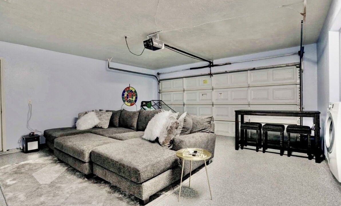 Photo of Livingroom in El Lago
