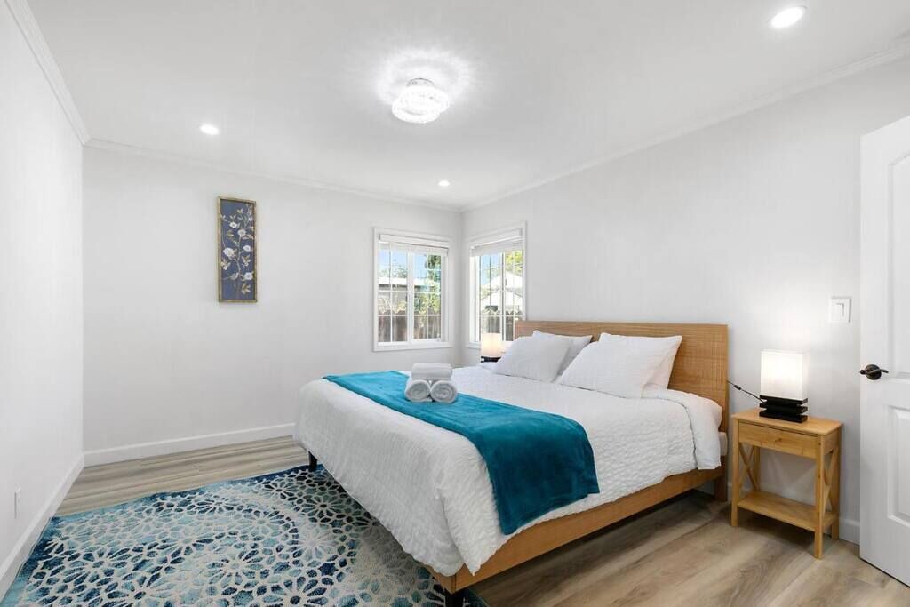 Photo of Bedroom in North Fair Oaks