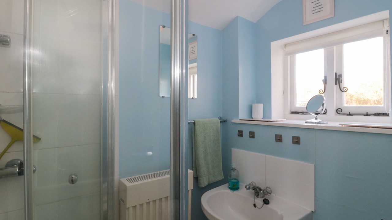 Photo of Bathroom in Littlebredy