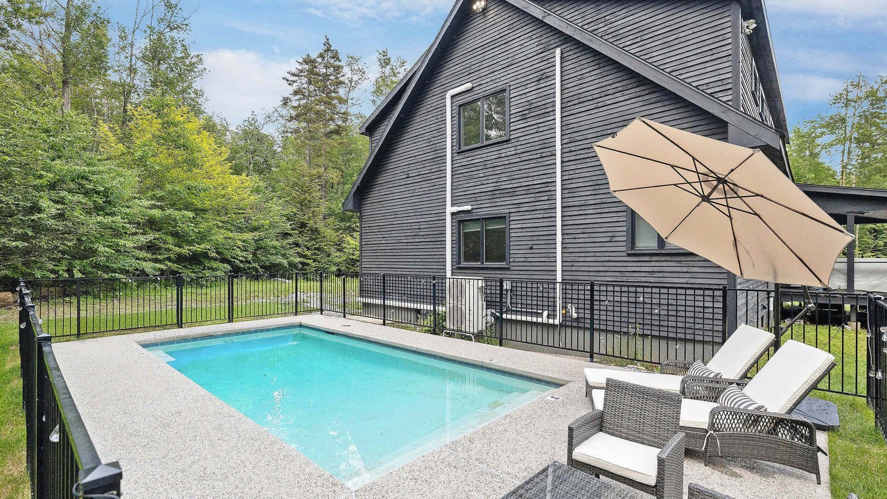 Photo of Outdoor in Becket