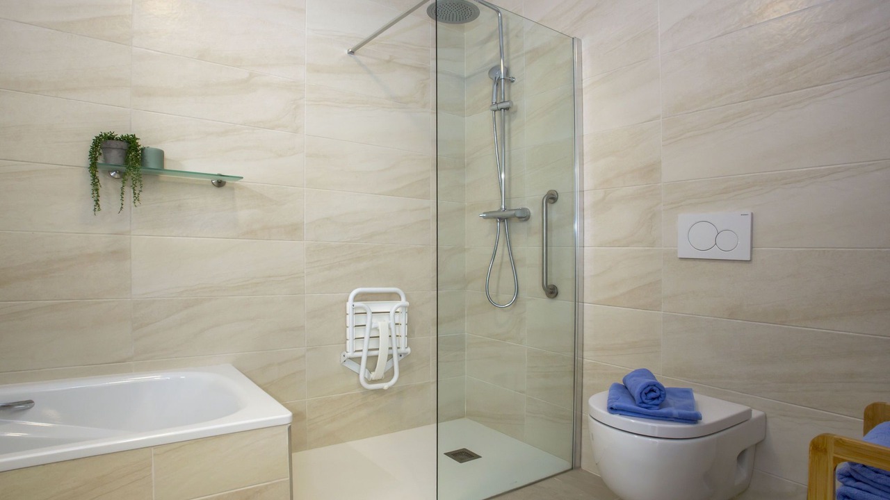 Photo of Bathroom in Alcalali