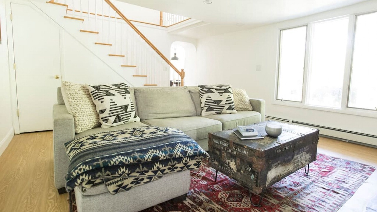 Photo of Livingroom in Middle Hope