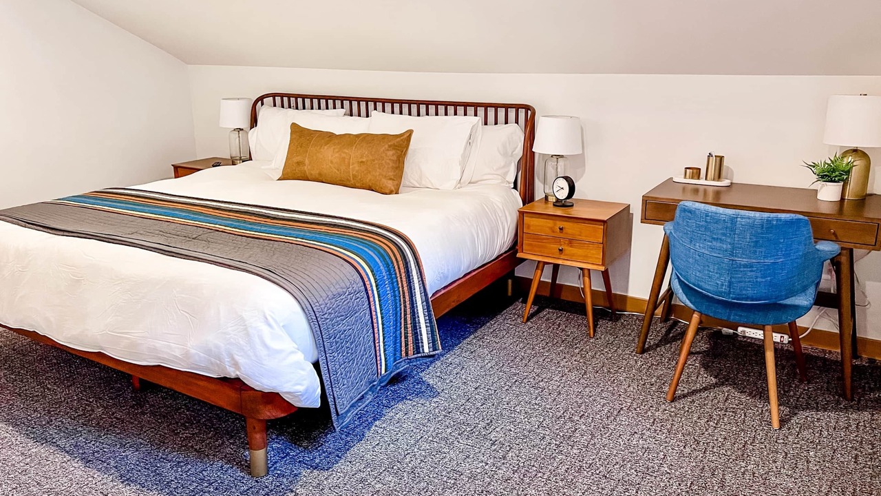 Photo of Others in Enumclaw