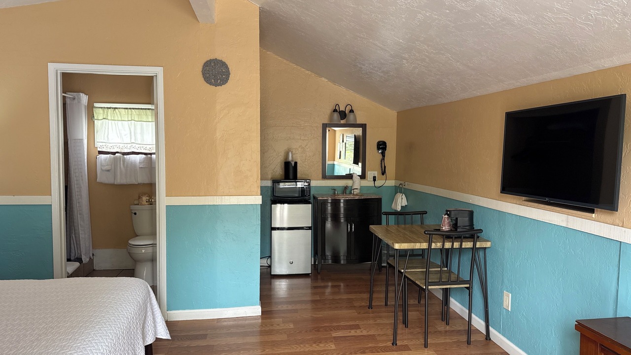 Photo of Bedroom in Northeast Carmel