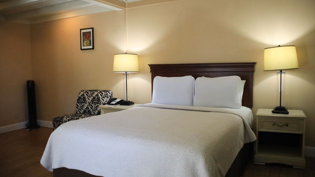 Photo of Bedroom in Northeast Carmel