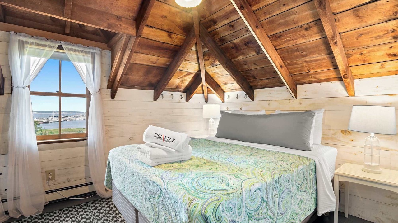 Photo of Bedroom in Wellfleet