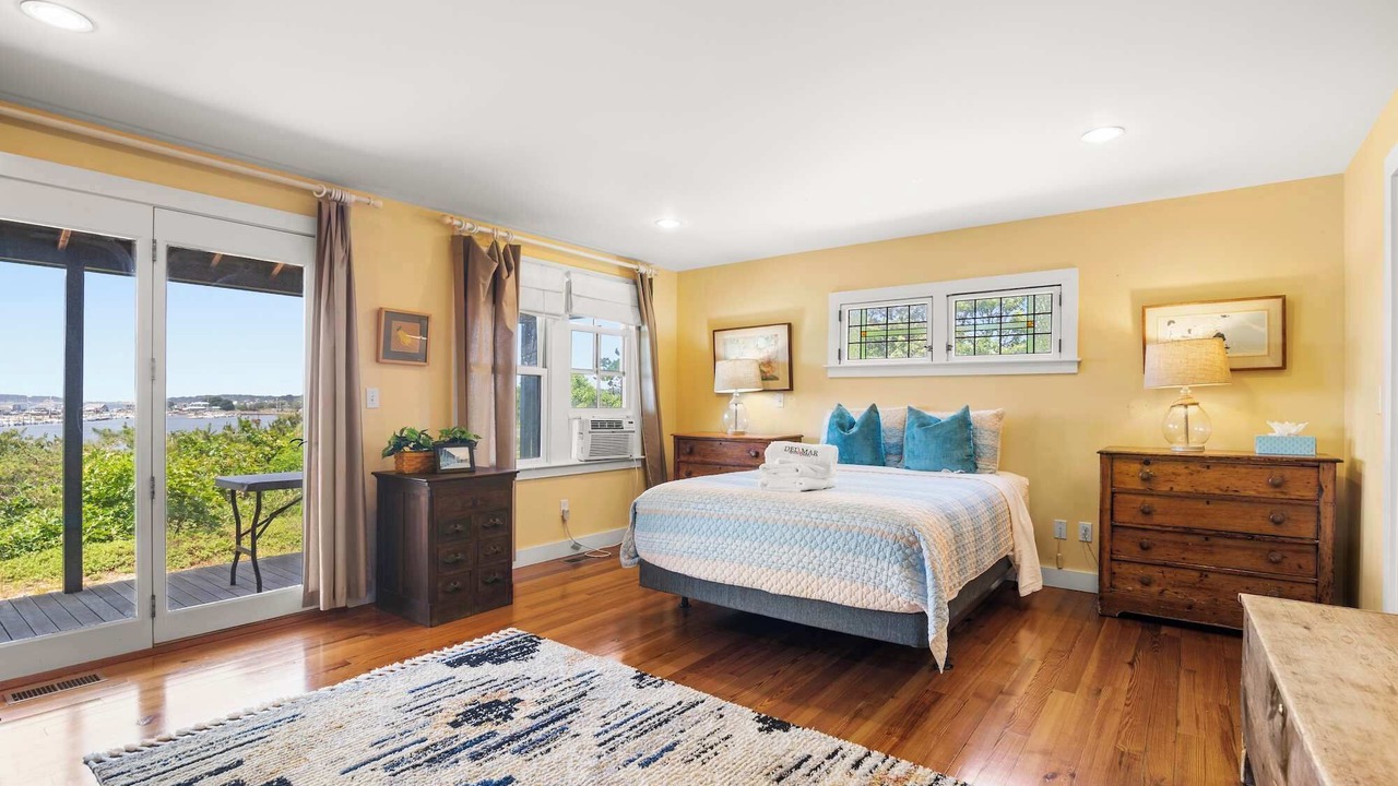 Photo of Bedroom in Wellfleet
