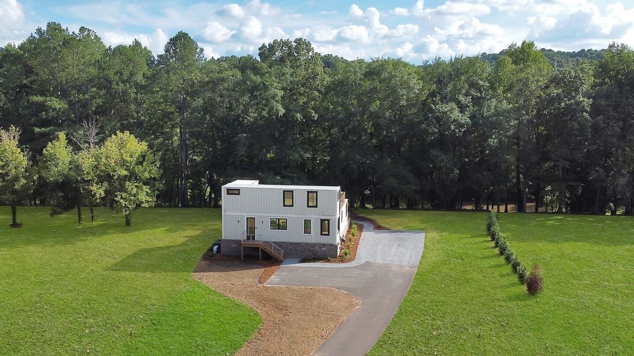 Photo of Others in Ball Ground