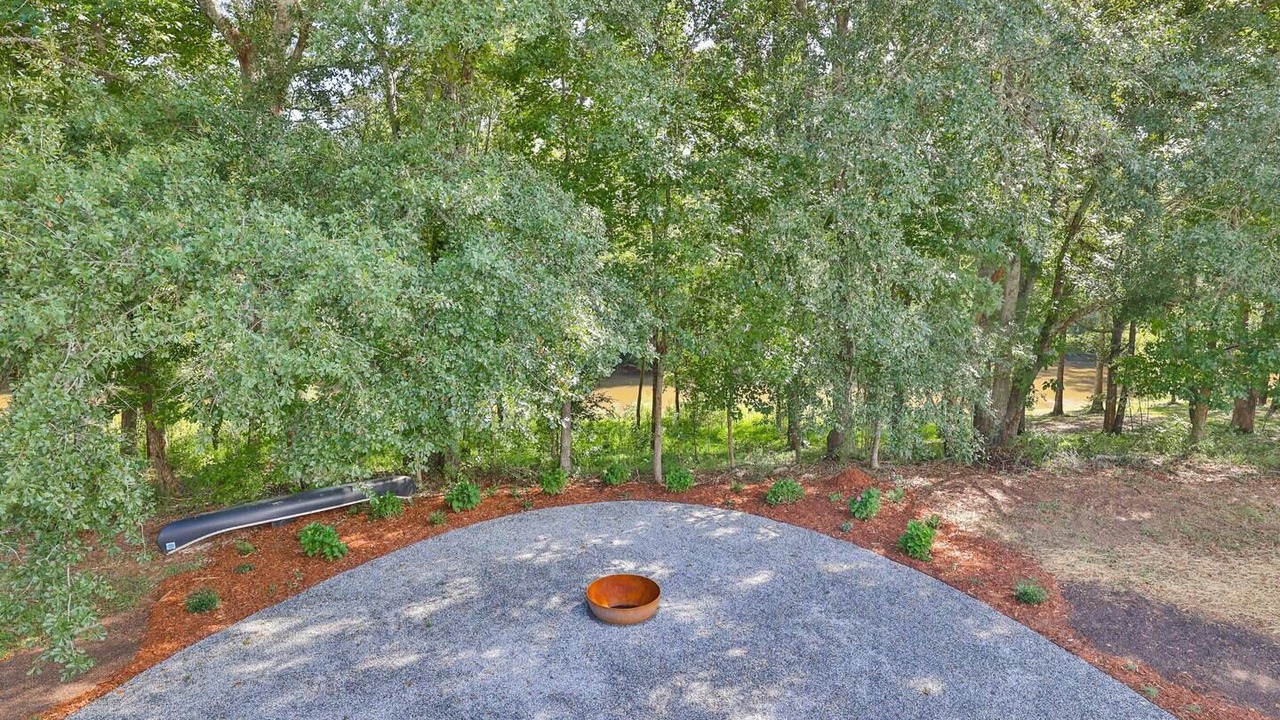 Photo of Others in Ball Ground