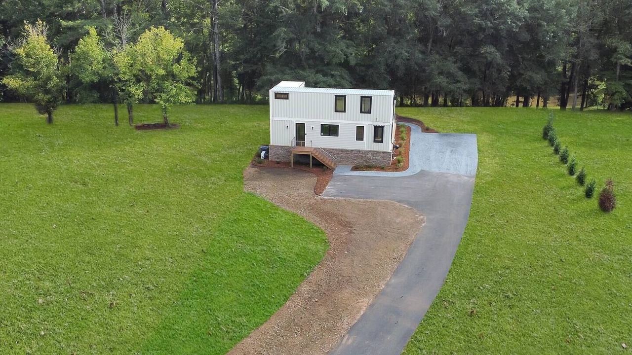 Photo of Others in Ball Ground