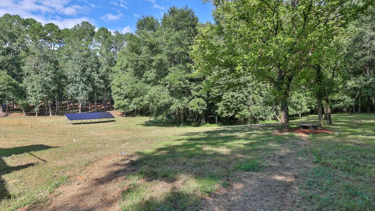 Photo of Others in Ball Ground