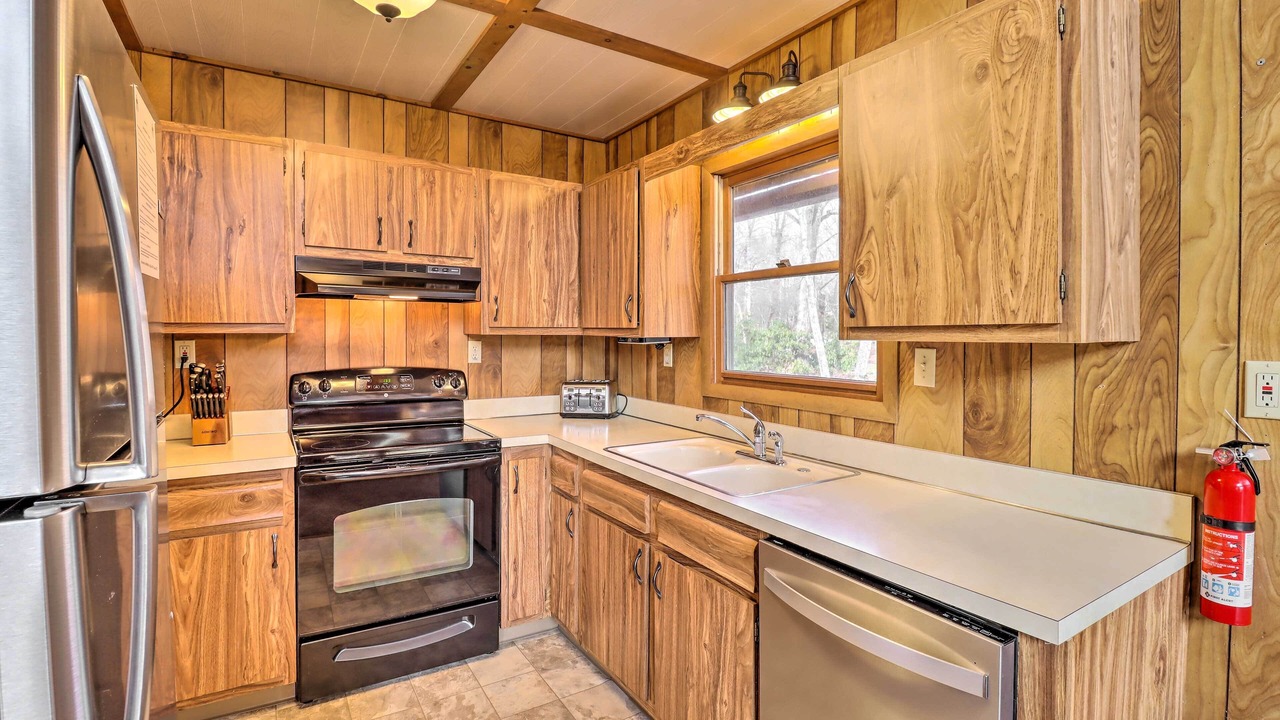 Photo of Others in Lake Harmony Estates