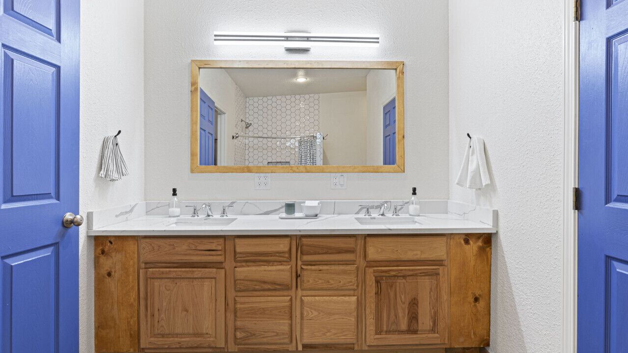 Photo of Bathroom in Alpine