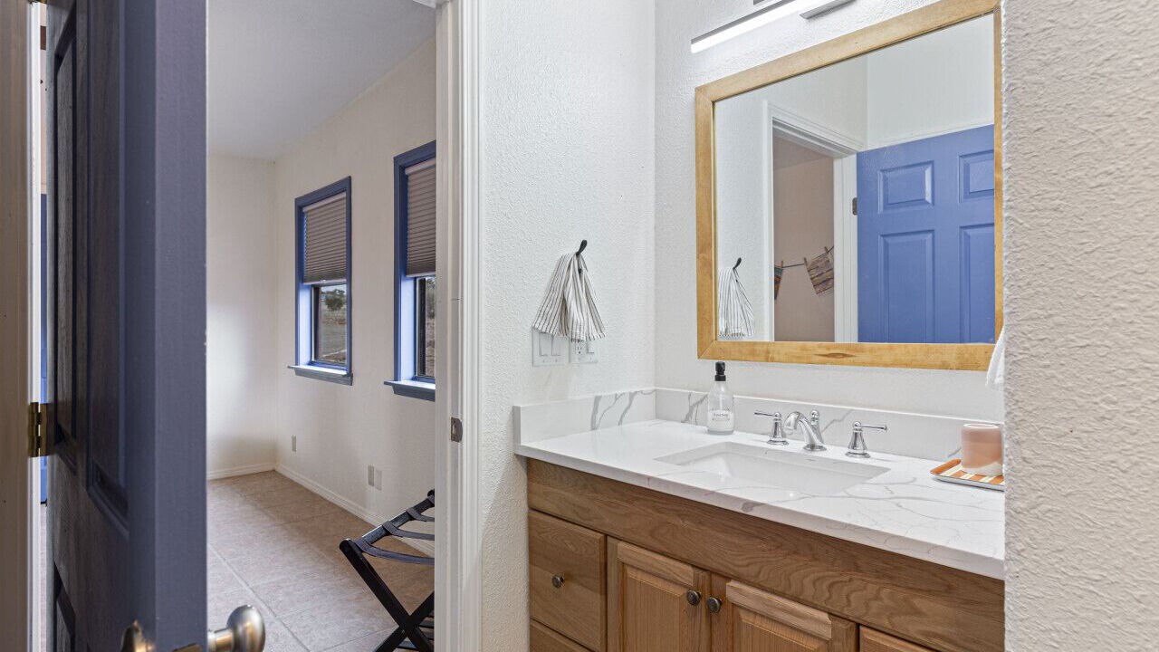Photo of Bathroom in Alpine