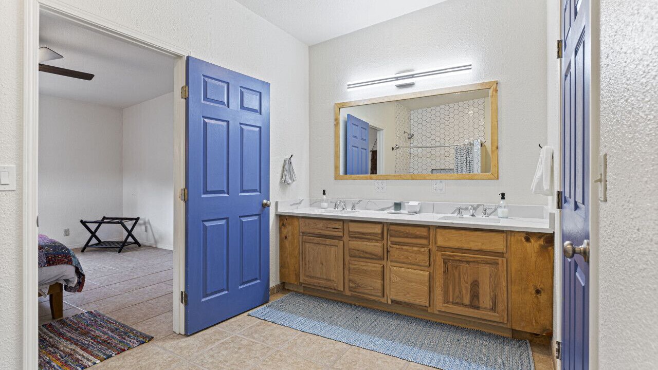 Photo of Bathroom in Alpine
