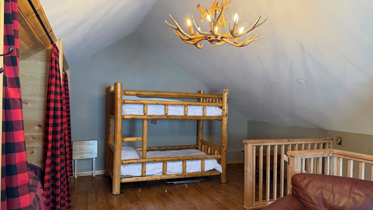 Photo of Bedroom in Town of Webb